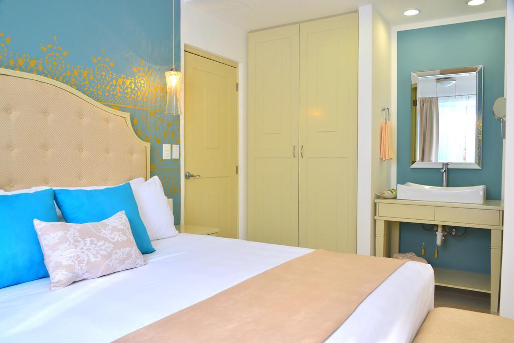 Unic Design Hotel & Restaurant- 5Th Avenue (Adults Only) Плая-дель-Кармен Экстерьер фото